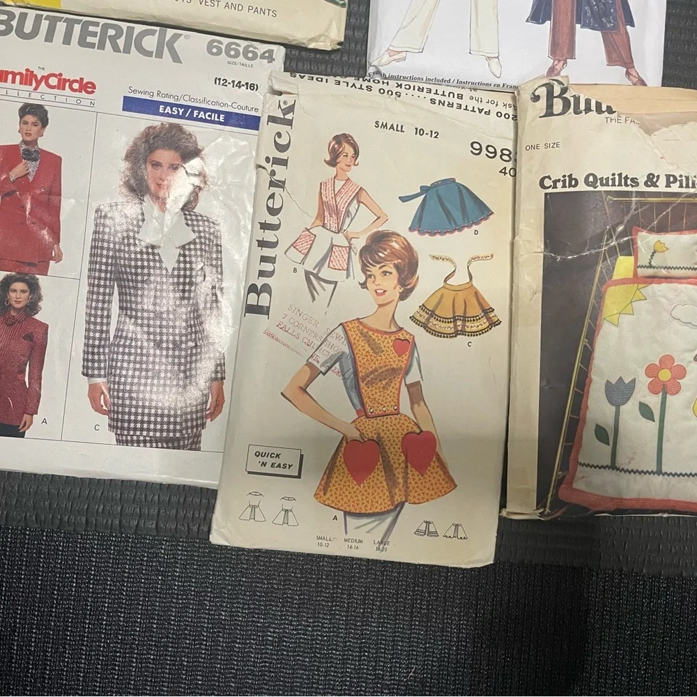 Simplicity Multicolor Sewing Pattern Lot - Picture 7 of 8